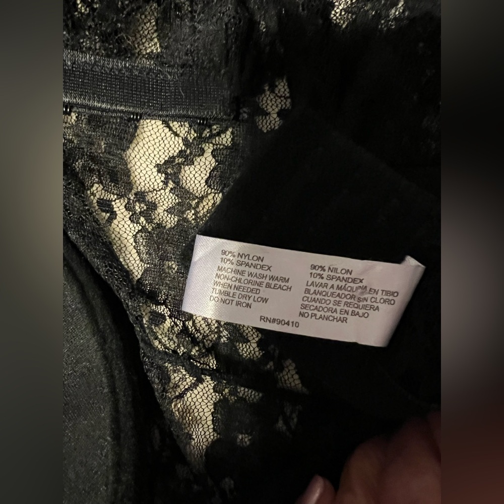 EUC Unbranded Elegant Black Lace Chemise Women’s 18/20 - Picture 10 of 10